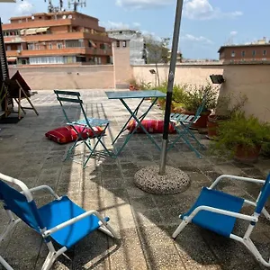 Con Ampio Terrazzo Appartamento